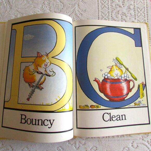 THE GUINEA PIG ABC BOOK by KATE DUKE, HC HB KIDS' BIG LEARNING & SILLY FUN, EUC - Picture 4 of 9
